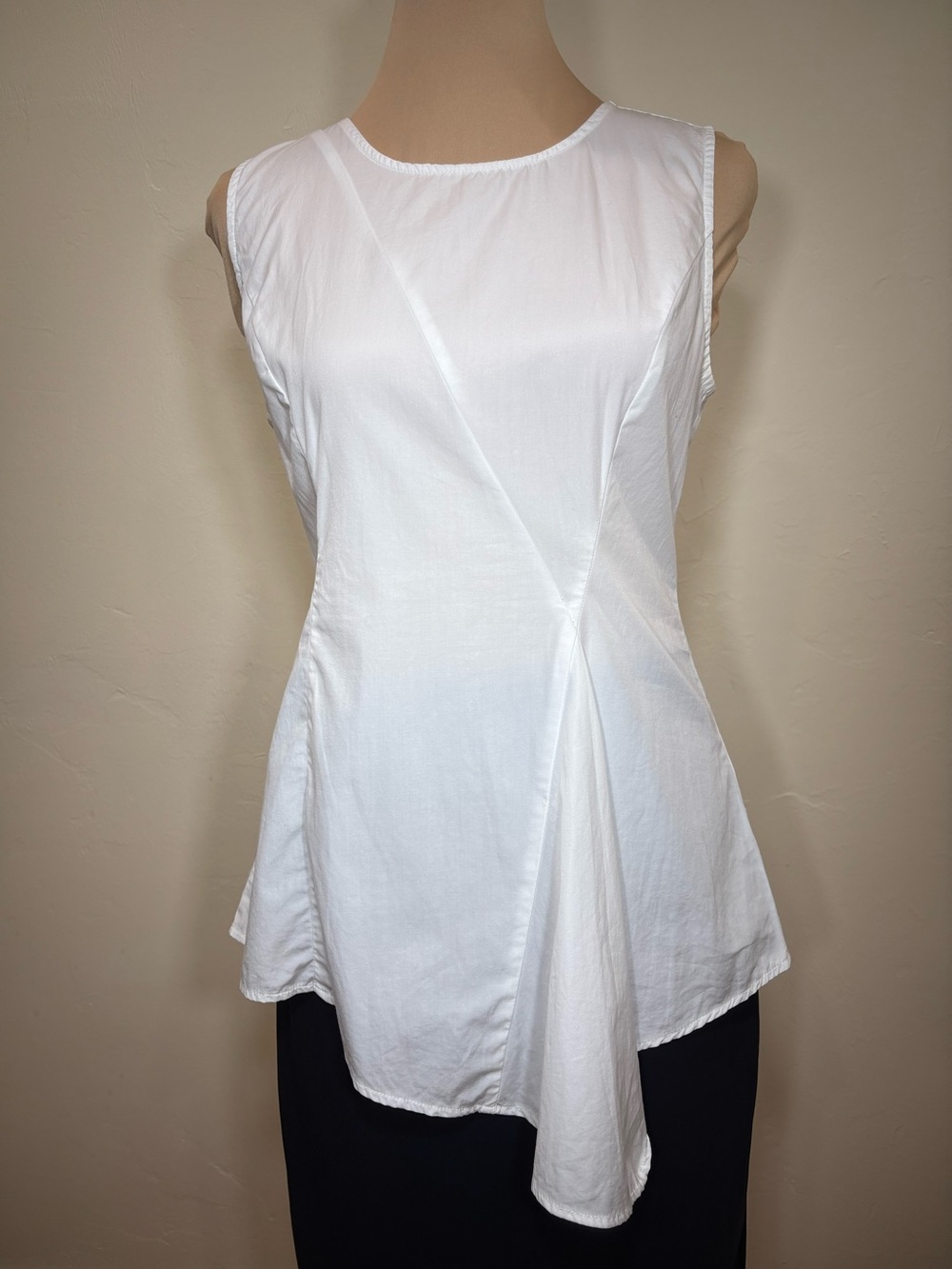 Banana Republic Sleeveless Asymmetric Drape Top, 100% Cotton, White, Size 2